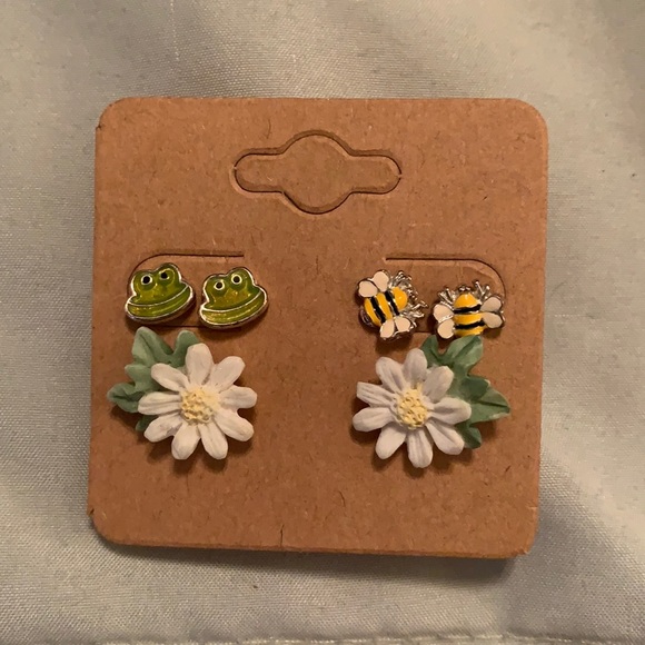 Spring Earring Set - Picture 1 of 1